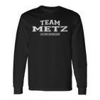 Damen Team Metz Stolzer Familiennachname Nachname Geschenk Mit-Ausschnitt Langarmshirts