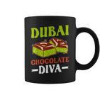 Dubai Chocolate Slogan Tassen