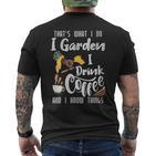 Damen Das Ist Was Ich Mache Ich Lese Bücher Ich Trinke Kaffee Ich Weiß Ding Mit-Ausschnitt T-Shirt mit Rückendruck