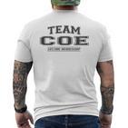 Damen Team Coe Stolzer Familiennachname Nachname Geschenk Mit-Ausschnitt T-Shirt mit Rückendruck