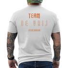 Distressed Teamanrij Proud Family Last Name T-Shirt mit Rückendruck