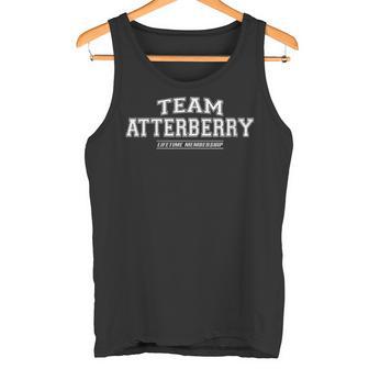 Damen Team Atterberry Stolzer Familiennachname Nachname Geschenk Mit-Ausschnitt Tank Top - Geschenkecke