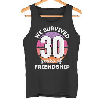 Wir Überlebben 30 Jahre Freundschaft Group Customisation Tank Top - Geschenkecke