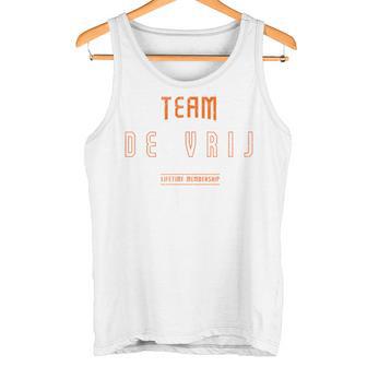 Distressed Teamanrij Proud Family Last Name Tank Top - Geschenkecke