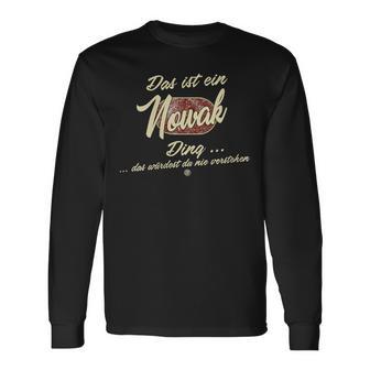 Damen Das Ist Ein Nowak Ding Lustiges Familie Nowak Mit-Ausschnitt Langarmshirts - Geschenkecke