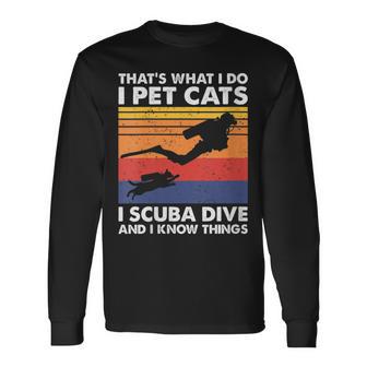 Damen Das Ist Was Ich Mache Ich Streichle Katzen I Scuba Dive & Ich Weiß Dinge Mit-Ausschnitt Langarmshirts - Geschenkecke