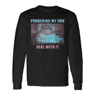 Pondering My Orb Wizard Meme Langarmshirts - Geschenkecke