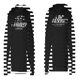 Team Fernandez Stolzer Familienname Nachname Geschenk Langarmshirts - Geschenkecke