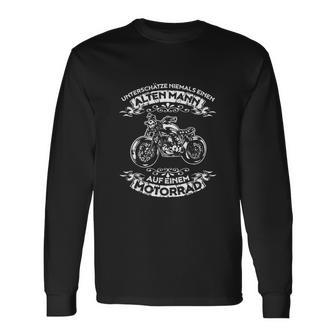 Never Underestimate An Old Man On A Motorcycle T Shirt Langarmshirts - Seseable