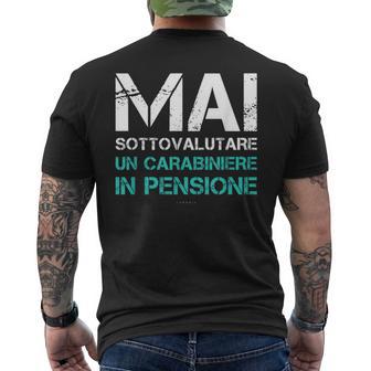 Carabiniere In Pensione Regalo Pensionato T-shirt da uomo con stampa posteriore - Novitaregali