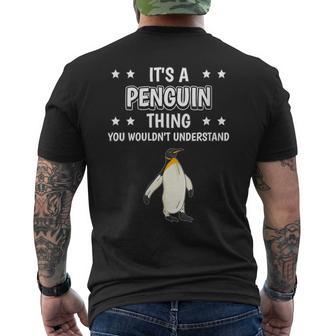 Damen Ist So Ein Pinguin Ding Lustiger Spruch Pinguine Mit-Ausschnitt T-Shirt mit Rückendruck - Geschenkecke