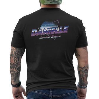 Danielle Name Aestheticaporwave 80S 90S Last Name S T-Shirt mit Rückendruck - Geschenkecke