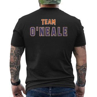 Distressed Team O'neale Last Name Proud Family Last Name T-Shirt mit Rückendruck - Geschenkecke