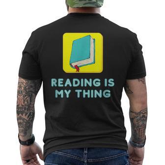 Lesen Ist Mein Ding Lehrer Bibliothekar Bücherwürmer T-Shirt mit Rückendruck - Geschenkecke