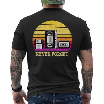 Retro Diskettehs The 80S Never Forget T-Shirt mit Rückendruck - Geschenkecke