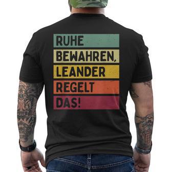 Ruhe Behalten Regelt The Saying In Retro Colours S T-Shirt mit Rückendruck - Geschenkecke