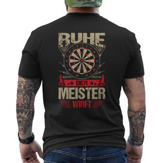 Ruhe Der Meister Werft Dart T-Shirt mit Rückendruck - Geschenkecke