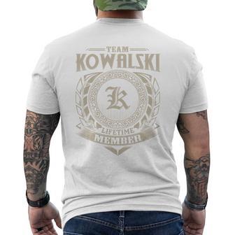 Team Kowalski Lifetime Member Last Name Kowalski Family T-Shirt mit Rückendruck - Geschenkecke