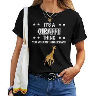 Damen Ist So Ein Giraffe Ding Lustiger Spruch Giraffen Mit-Ausschnitt T-shirt Frauen - Geschenkecke