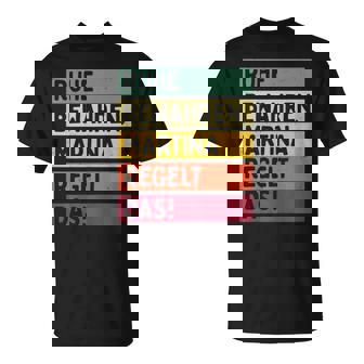 Keeben Martina Regelt Das Saying In Retro Colours T-Shirt - Geschenkecke