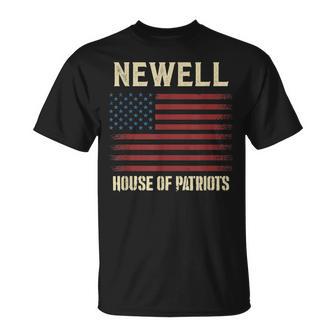 Newell Surname Last Name American Flag Family T-Shirt - Geschenkecke