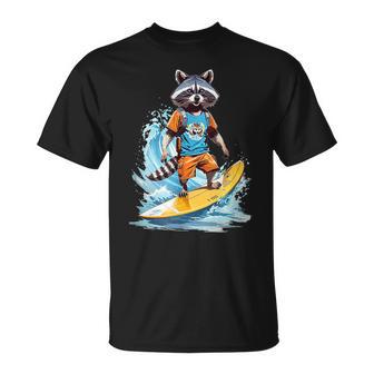 Raton Laveur Chevauchant Une Planche De Surf T-Shirt - Cadeauxyz