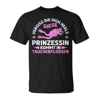 Women's Diese Prinzessin Kommt In Diving Fins Sports Diving S T-Shirt - Geschenkecke