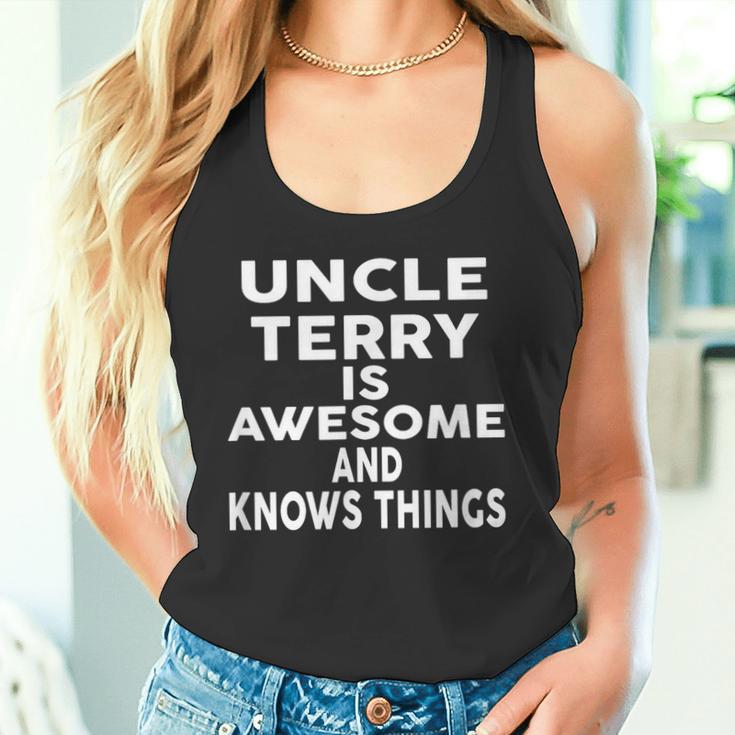 Onkel Terry Ist Fantastisch Und Weiß Dinge Tank Top