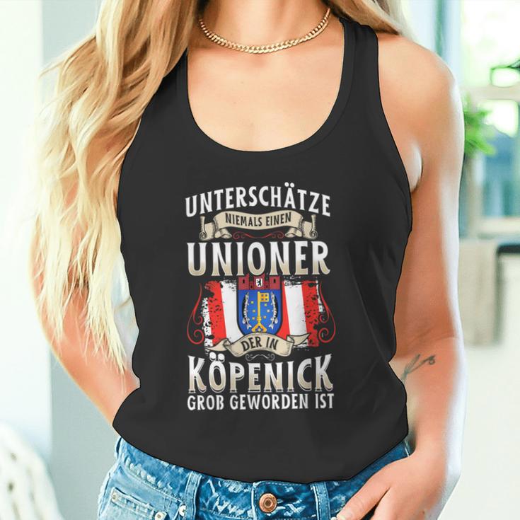 Unterschätze Niemals Einen Unioner Aus Köpenick Football Fans Tank Top