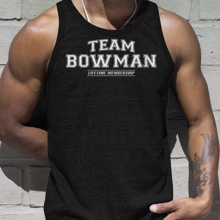 Damen Team Bowman Stolzer Familiennachname Nachname Mit-Ausschnitt Tank Top Geschenke für Ihn