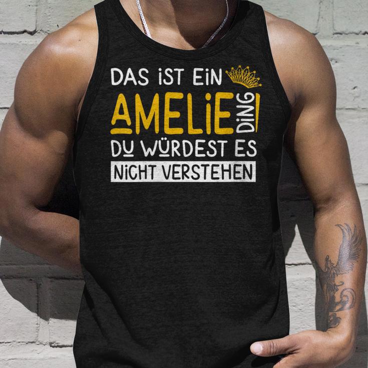 Damenorname Amelie Name Namenstag Spruch Das Ist Ein Amelie Ding Mit-Ausschnitt Tank Top Geschenke für Ihn