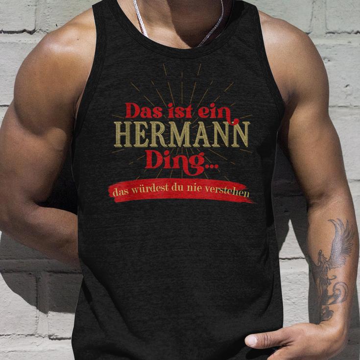 Das Ist Ein Hermann Ding Das Würdest Du Nnie G Tank Top Geschenke für Ihn