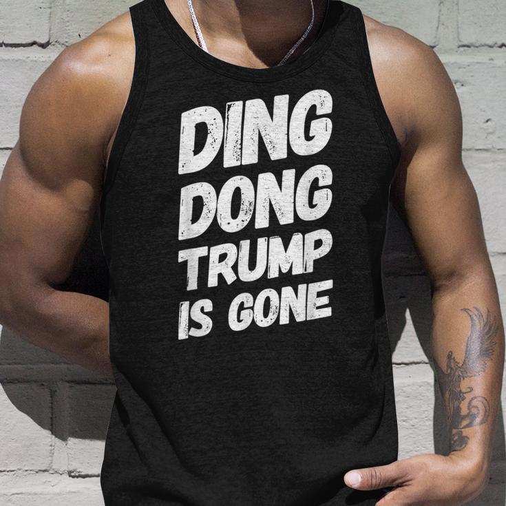 Ding Dong Trump Ist Weg Tank Top Geschenke für Ihn