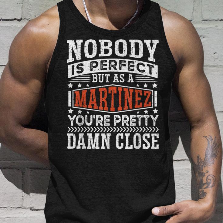 Matching Martinez Family Name Family Reunion Martinez Tank Top Geschenke für Ihn