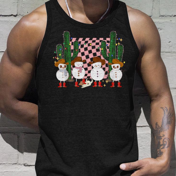 Retro Groovy Cowboy Snowmans Western Cactus Howdy Christmas Tank Top Gifts for Him