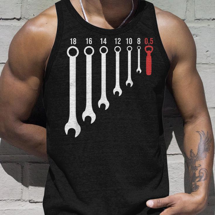 Schrauber Kfc Mechanic Bottle Opener S Tank Top Geschenke für Ihn