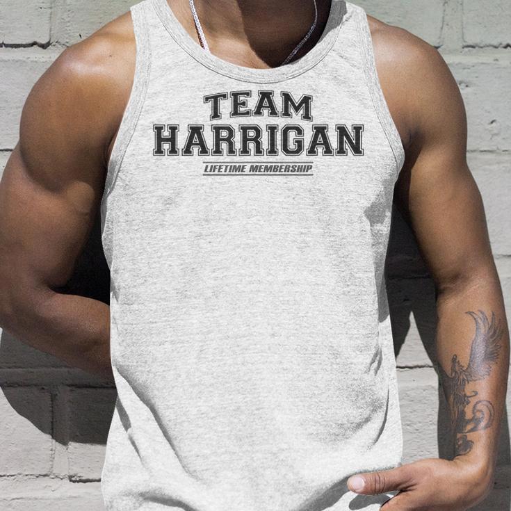 Team Harrigan Stolzer Familienname Nachname Geschenk Tank Top Geschenke für Ihn