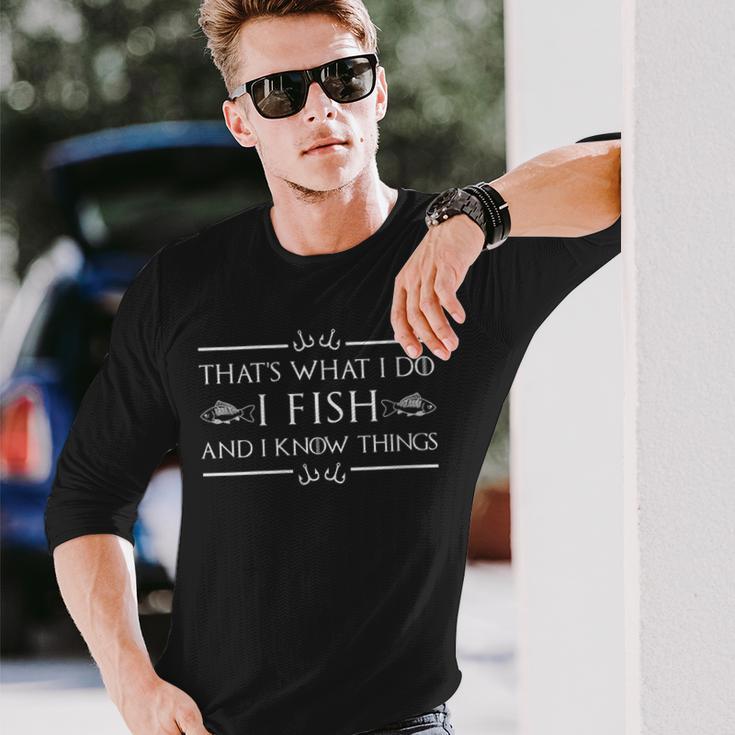 Damen Das Ist Was Ich Mache Ich Fische Und Ich Weiß Dinge Mit-Ausschnitt Langarmshirts Geschenke für Ihn