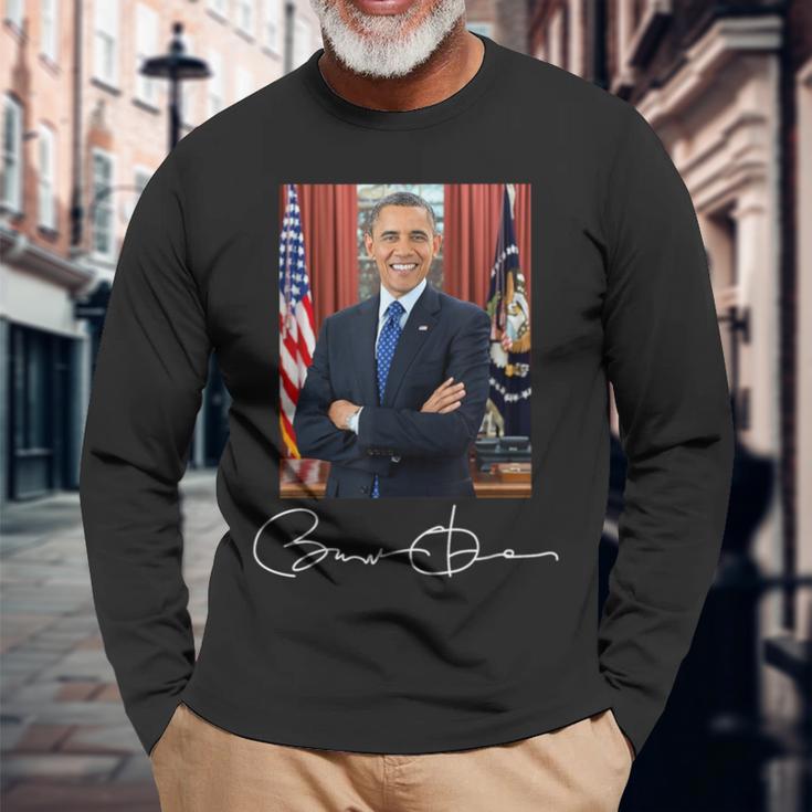 Barack Obama Signature And Portrait Langarmshirts Geschenke für alte Männer