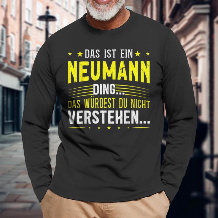 Das Ist Ein Neumann Ding Saying For Familie Neumann S Langarmshirts Geschenke für alte Männer