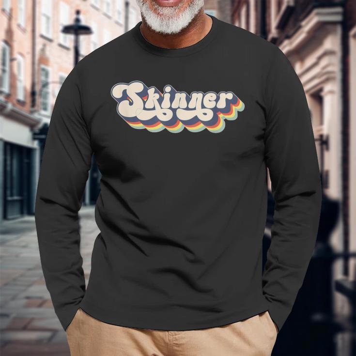 Skinner Surname Personalised Surname Skinner Langarmshirts Geschenke für alte Männer