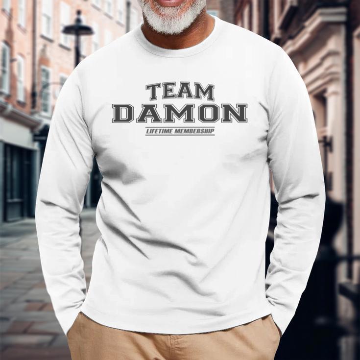 Team Damon Proud Family Surname Last Name Gray Langarmshirts Geschenke für alte Männer