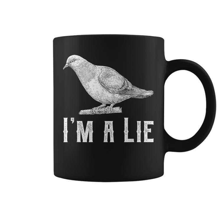 Vintage I Am A Lie Bird Aren't Real Spies Great Tassen