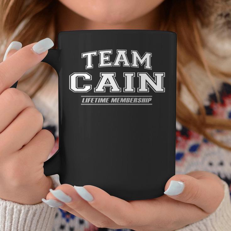 Team Cain Stolzer Familiennachname Nachname Geschenk Tassen Lustige Geschenke