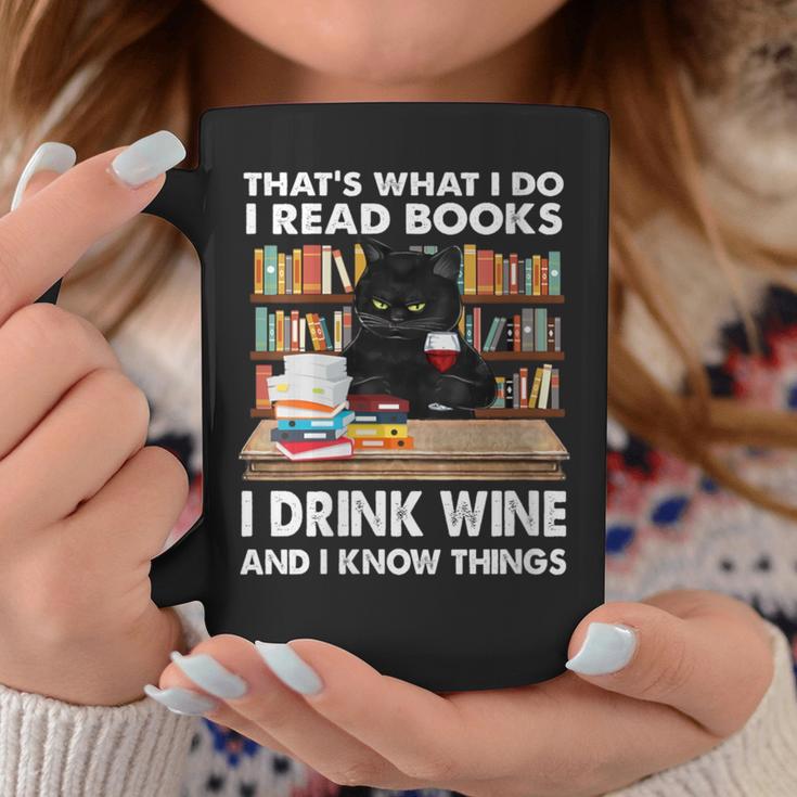 Women's Das Lese Ich Bücher Trinke Wein Und Ich Weiß Dinge Tassen Lustige Geschenke