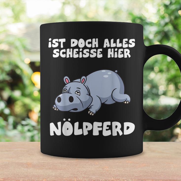 Ist Doch Alles Scheiße Hier Nölpferd Tassen Geschenkideen