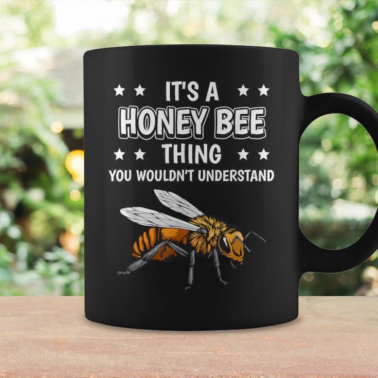 Ist So Ein Honigbiene Ding Lustiger Spruch Honigbienen Tassen Geschenkideen