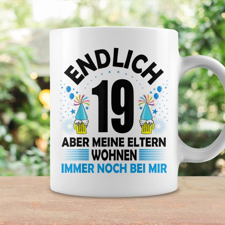 Endlich 19 Aber Meine Eltern Wohnen Noch Bei Mir Tassen Geschenkideen