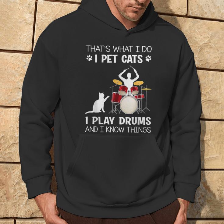 Das Ist Was Ich Tue Ich Pet Cats Ich Spiele Schlagzeug Ich Weiß Dinge Kapuzenpullover Lebensstil