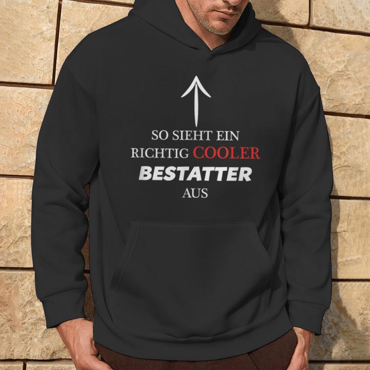 So Sieht Ein Richtig Cooler Bestattter Aus Kapuzenpullover Lebensstil